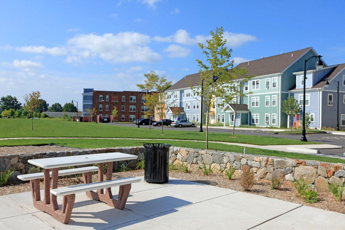 Photos and Video of Dutch Point in Hartford, CT